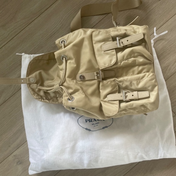 Prada back pack nylon - Picture 5 of 10